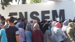 طلبة المدرسة الوطنية العليا للكهرباء والميكتنيك